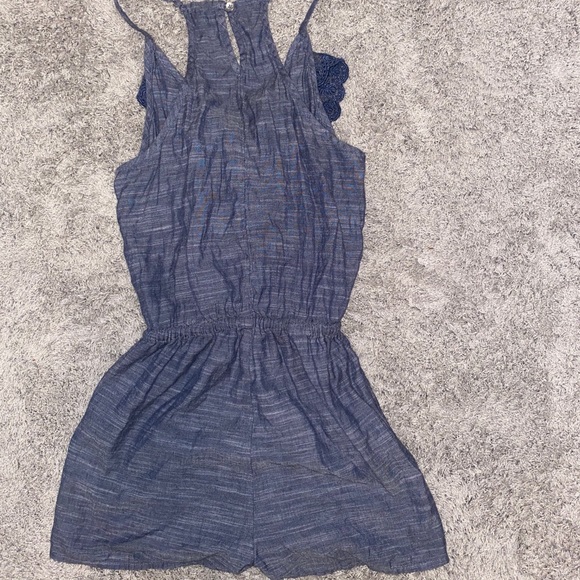 AMERICAN EAGLE BLUE RUFFLE ROMPER - Picture 2 of 3
